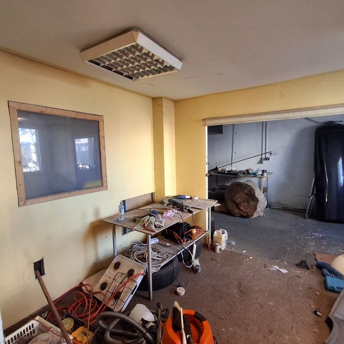 Obiekt magazynowo - usługowy