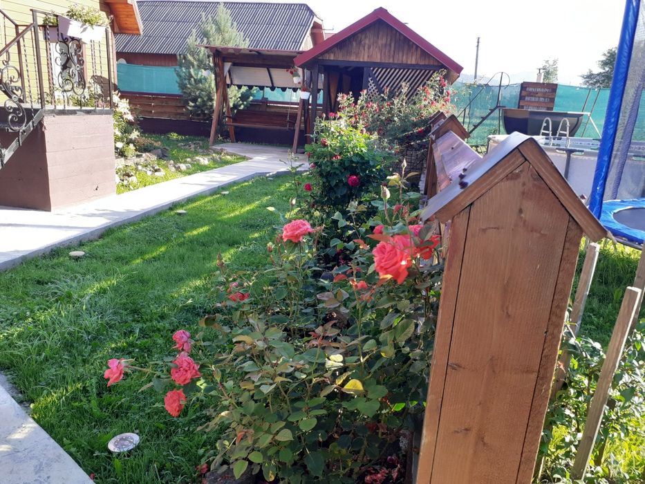 Здається приватна садиба з басейном +чан(Тухля)