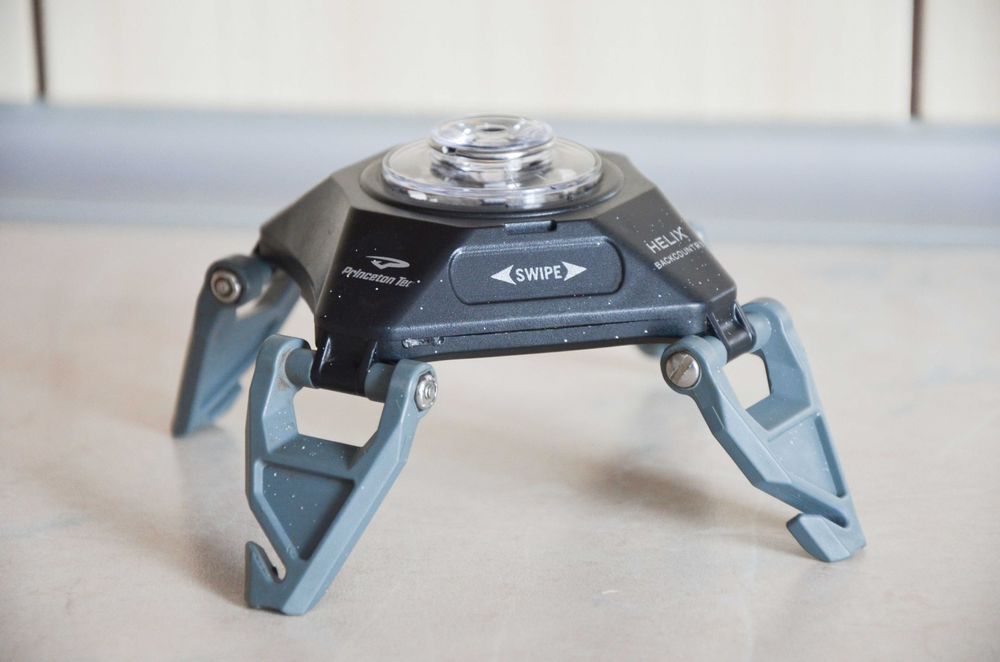 Кемпінгова лампа Princeton Tec Helix Backcountry Red