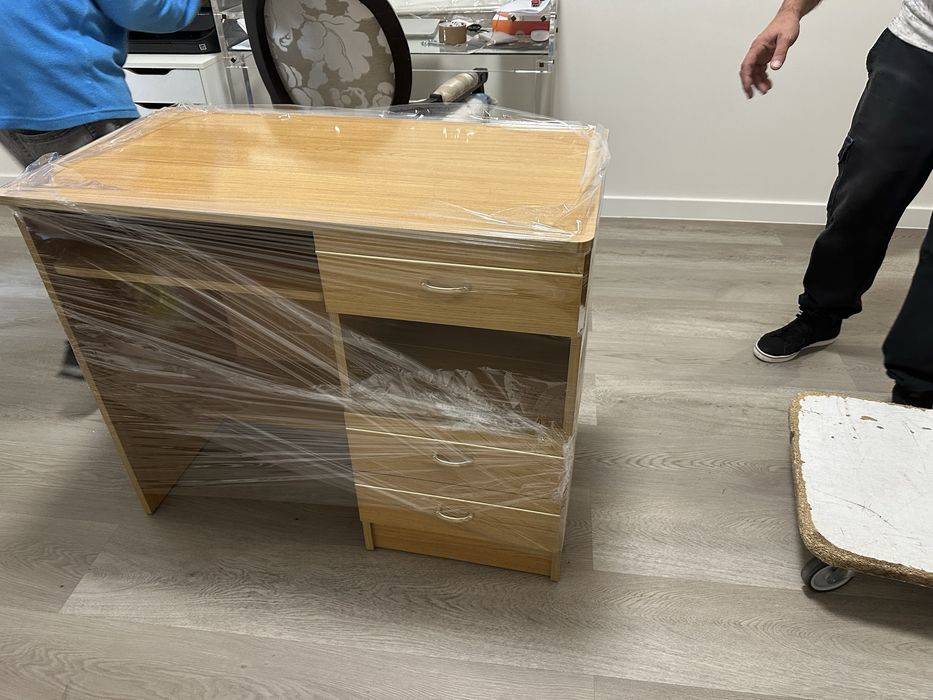 Sommier articulado electrico com 2 colchoes de latex e uma secretaria