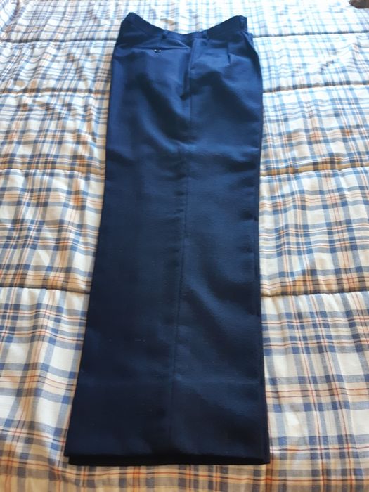 Vendo Fato de Homem de Pura Lã Virgem