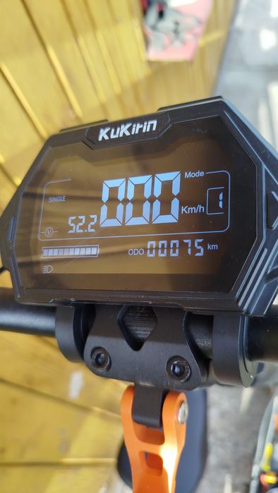 Hulajnoga Kukirim G2 max  mały przebieg używana bdb