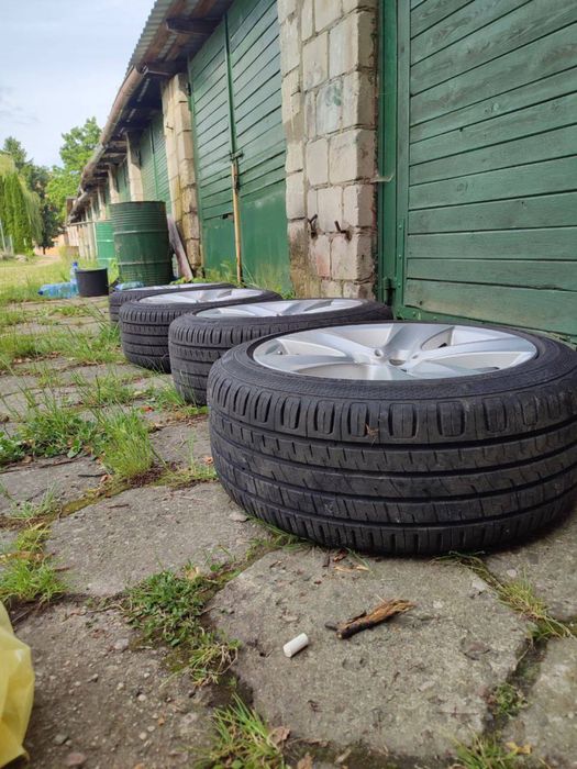 Продам диски тітани, разом з резиною 225/45 R17