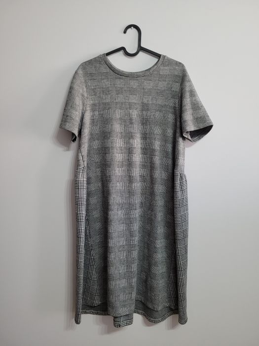 Sukienka oversize Reserved rozmiar L