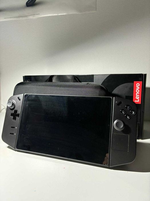 Consola LENOVO Legion GO 8APU1