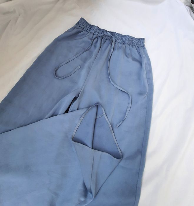 Атласні жіночі штани палацо широкі