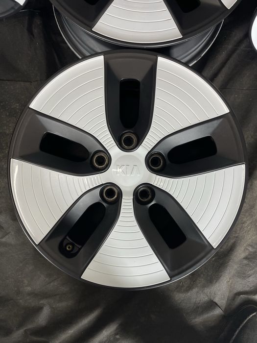 Диски R16 5x114.3 Et46 6.5J. KIA Niro K5 K7 Soul Ceed Hyundai kona