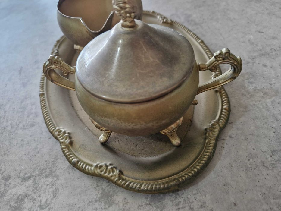 Três peças em casquinha