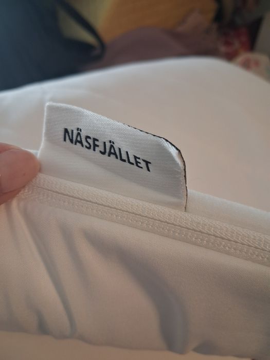 Sobre colchão IKEA NASFJALLET excelente estado