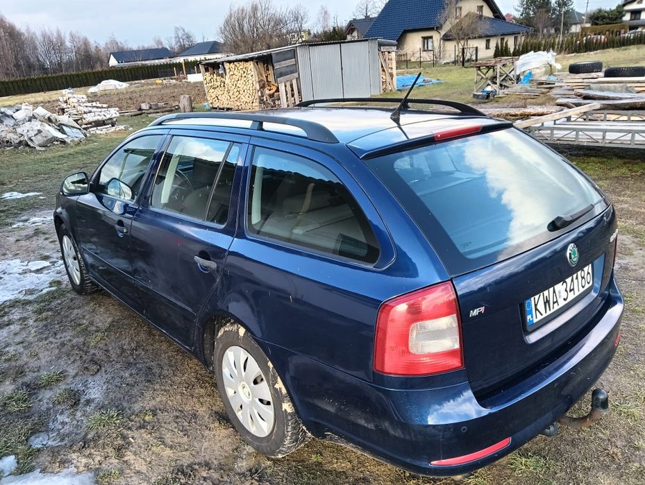 Sprzedam Skoda Octawia 2 Combi 1.6 mpi 2009
