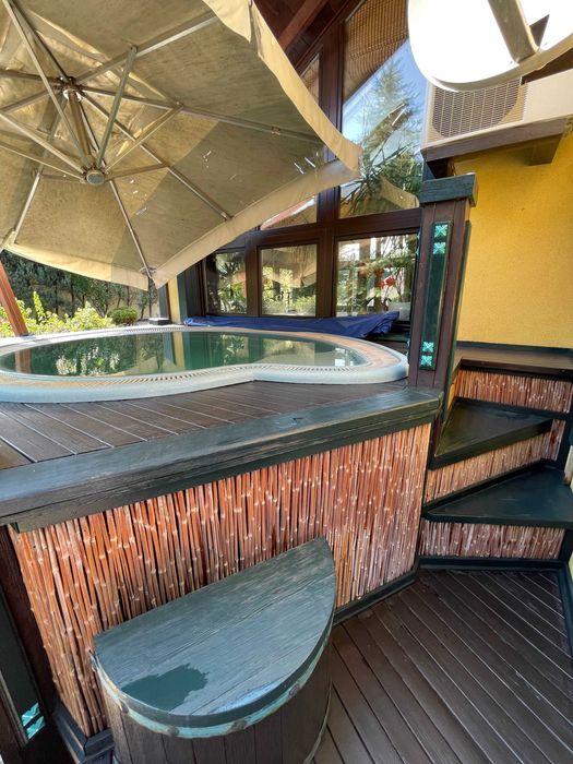 Продам шикарный дом усадьбу в районе Победы