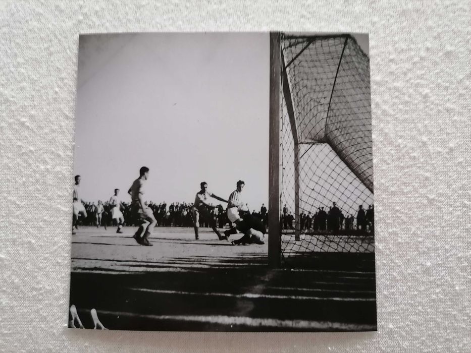 FUTEBOL Campeonato Nacional NEGATIVOS /Fotografias Jogos Todos clubes destaque Benfica, Sporting, Porto Anos 1950 a 1961  (Identificação Jogo e data)