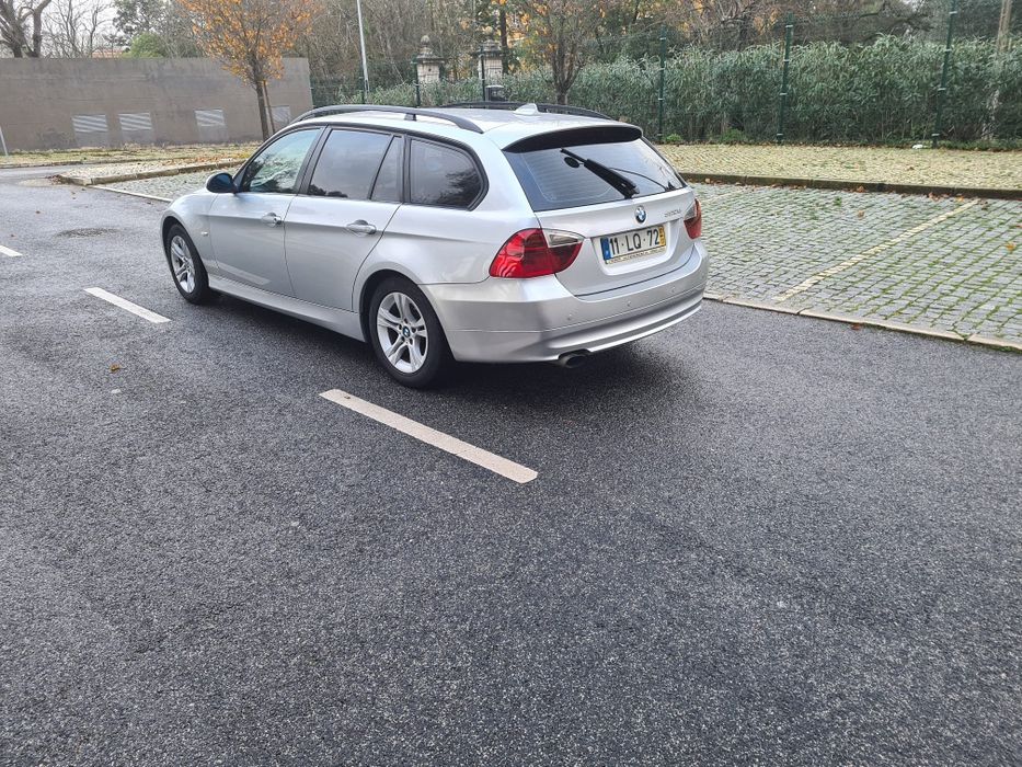 BMW 320D com 239.000