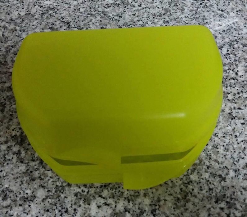 Lancheira Alta Tupperware