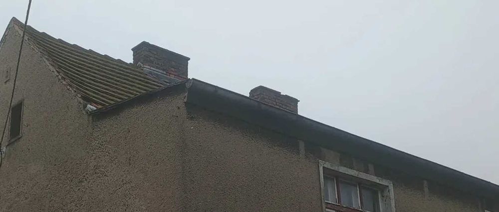 Praca - zlecę wykonanie dachu dwuspadowego pokrycie dachówką