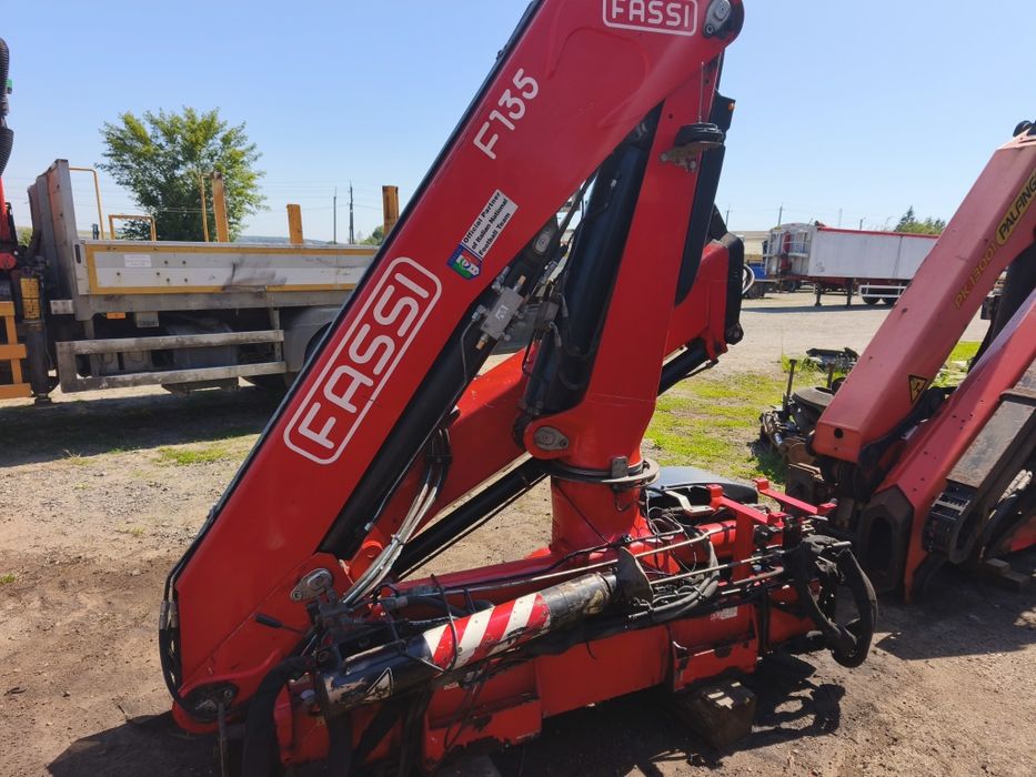 Кран-маніпулятор Fassi 135