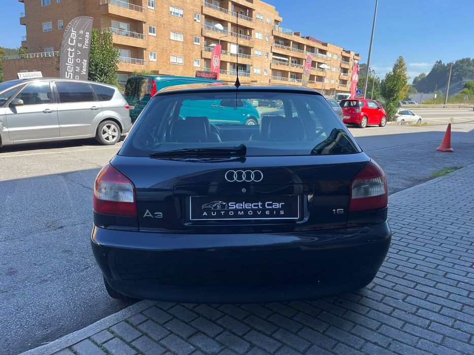 Audi A3 1.6 Sport 16 foto 4