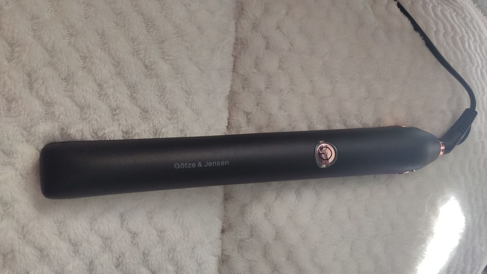 Prostownica do włosów GÖTZE & JENSEN HS500