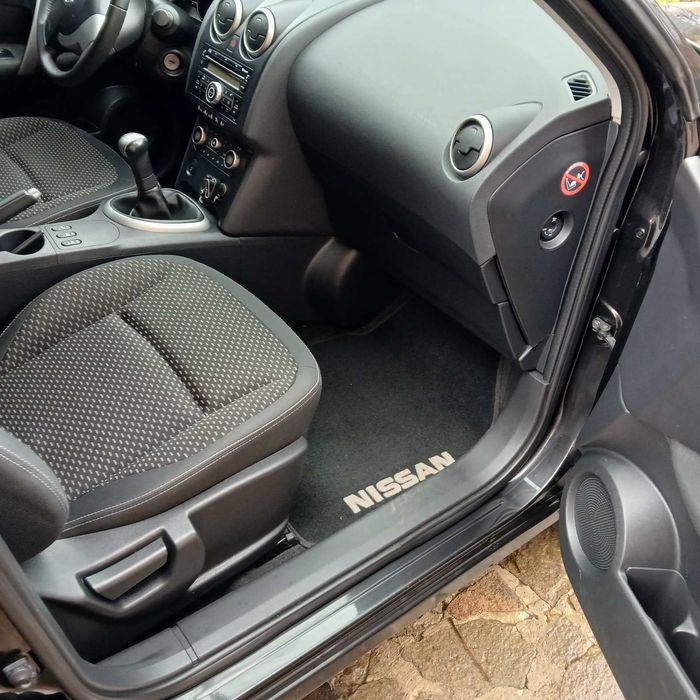 продається нісан кашкай чорний