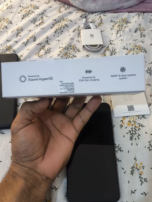 REDMI  15  5G 256GB  8 Ramy