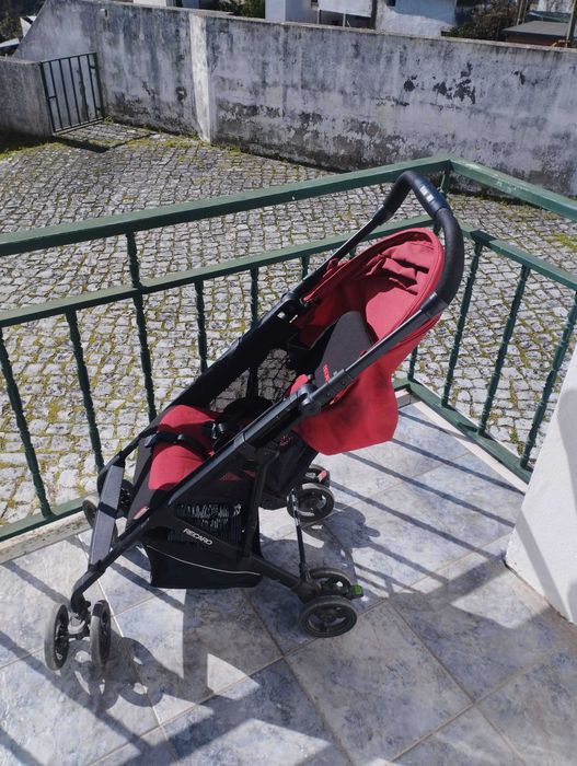 Carrinho de Passeio Recaro Easylife
