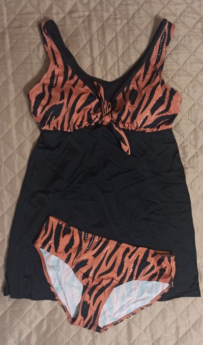 Kostium tankini z długą bluzką