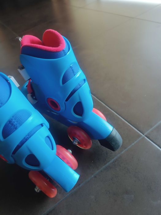 Patins de criança como novos