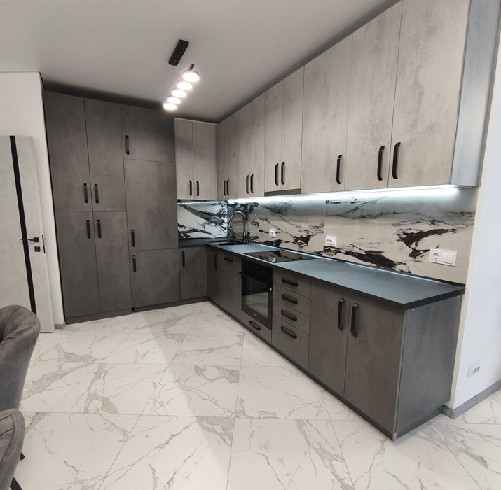 Вул.Кульпарківська 93 парус сіті