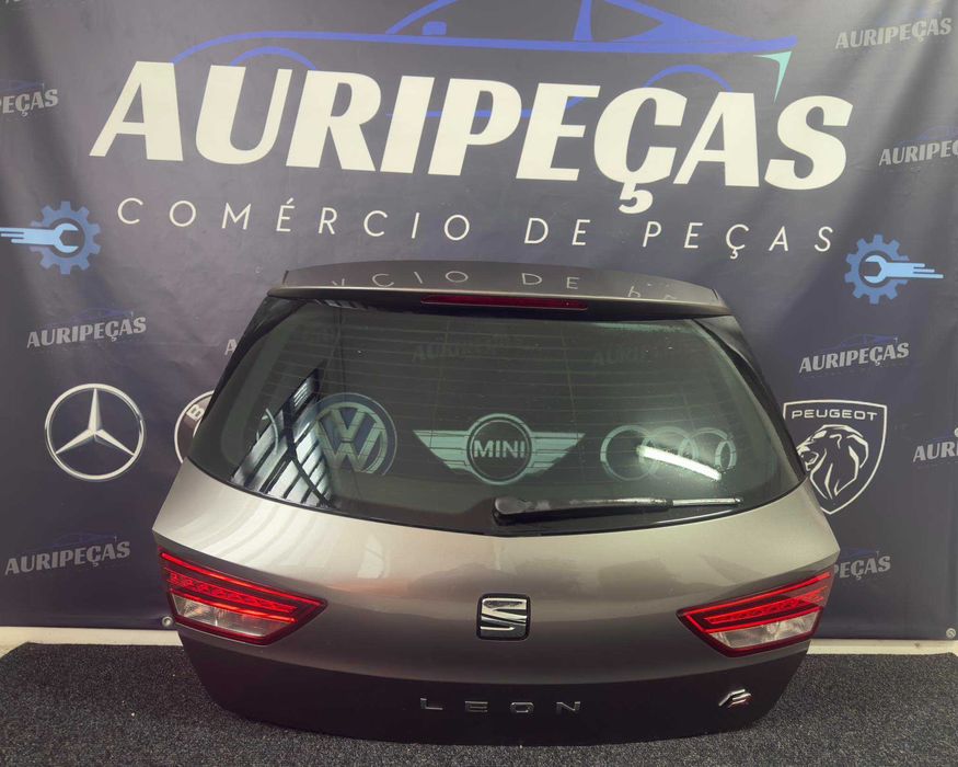 TAMPA DA MALA – Seat Leon (2016)