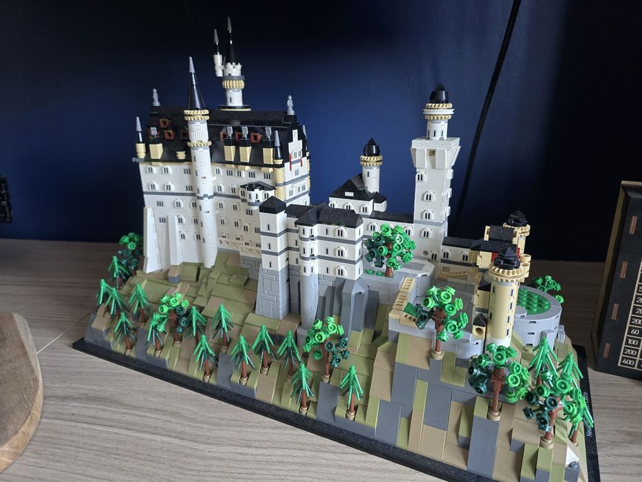 Lego Architecture 21063 Zamek Neuschwanstein