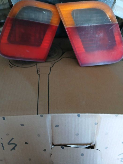 Farois traseiros BMW E46