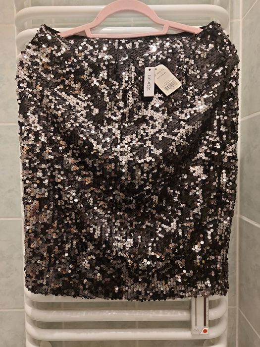 Paka box 40 42 ponad 60 szt