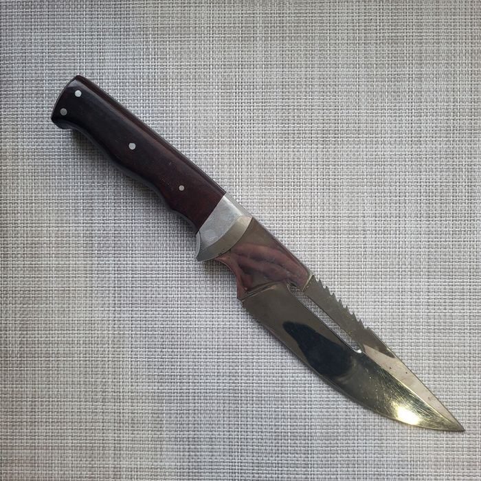 Нож для охоты, рыбалки, туризма