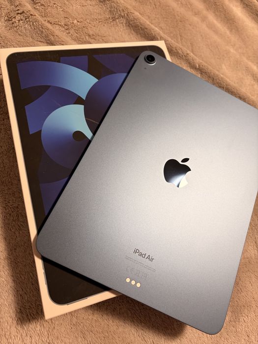 Apple ipad Air 5th wifi 64gb