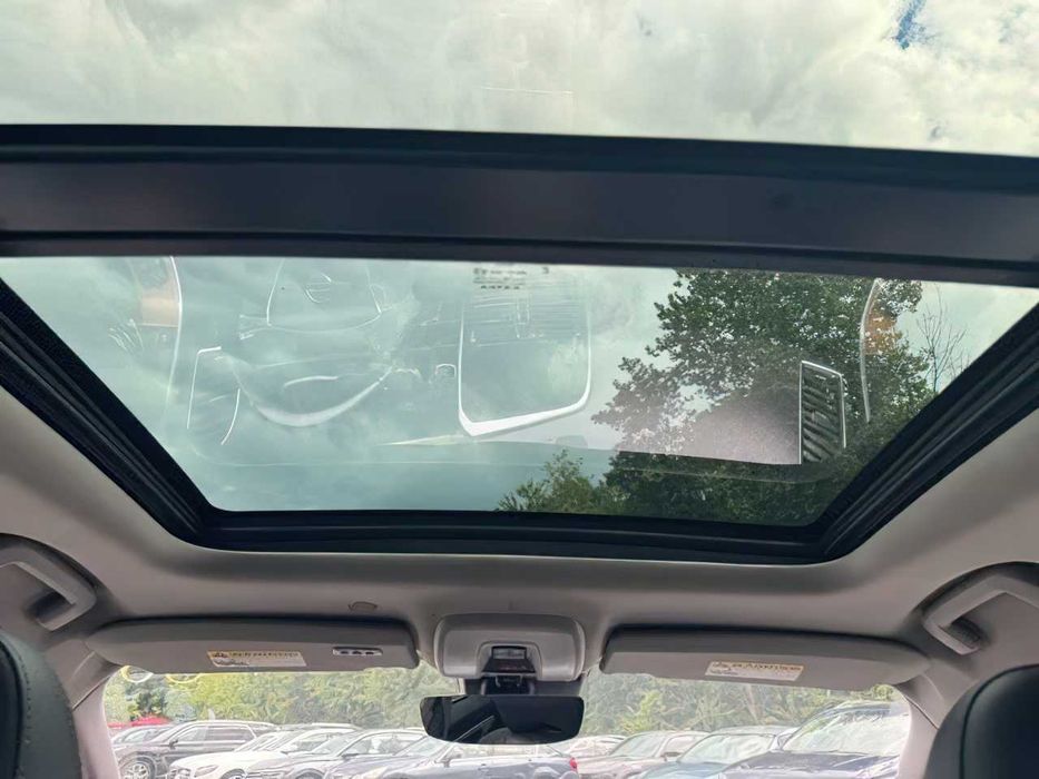 Volvo XC60      2016