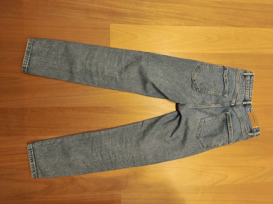 Calças de ganga Stradivarius Tam34 Mom Slim
