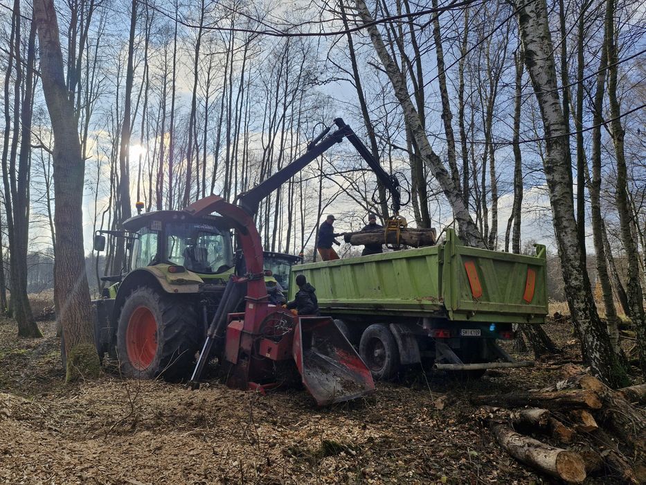 Usługi rębakiem, rębak samozaładowczym HDS