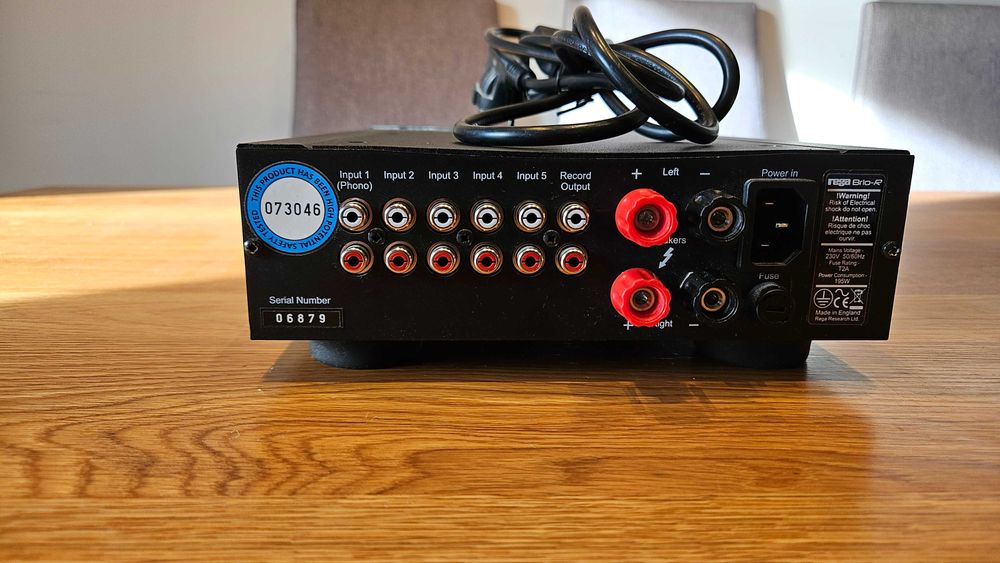 Wzmacniacz Rega Brio R