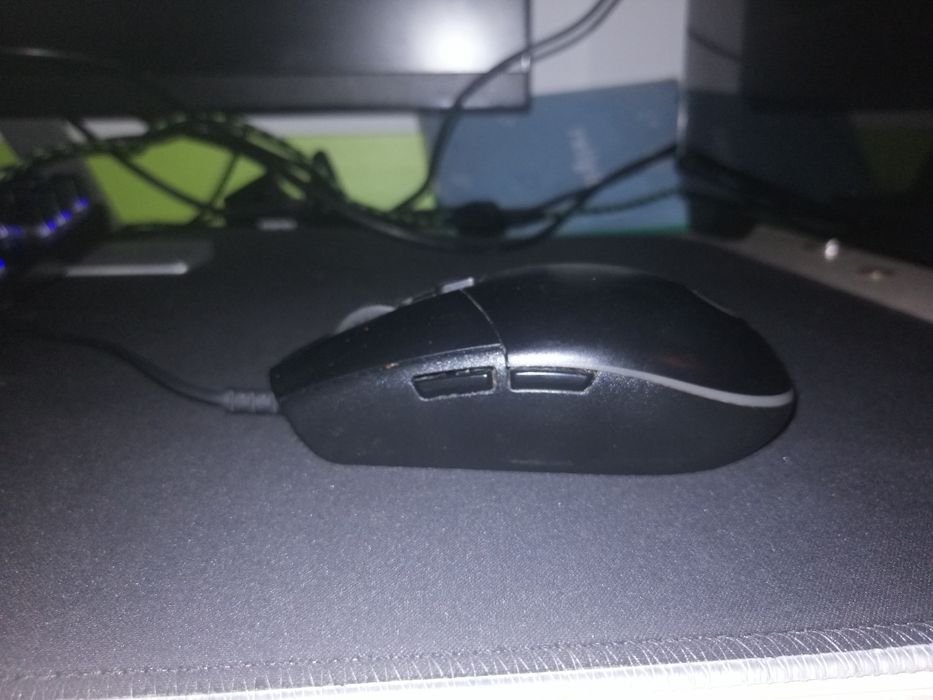 Myszka logitech G102