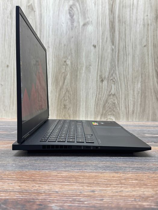 Ігровий ноутбук  Omen 16 144Hz|Ryzen 7 7840HS| DDR5 32GB |2TB|RTX 4060