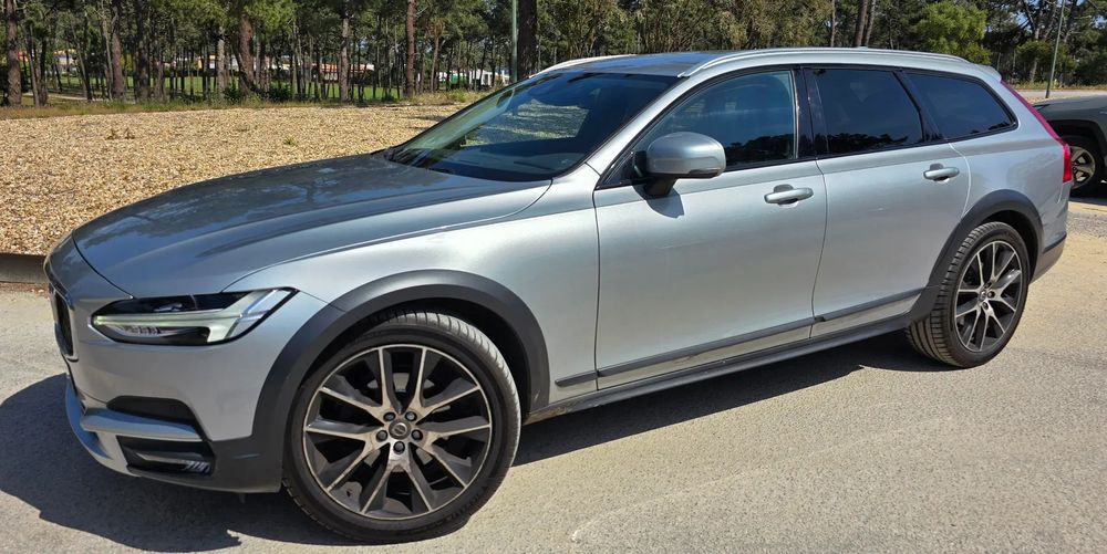 Volvo V90 Cross Country 2.0 D4 Pro AWD Geartronic