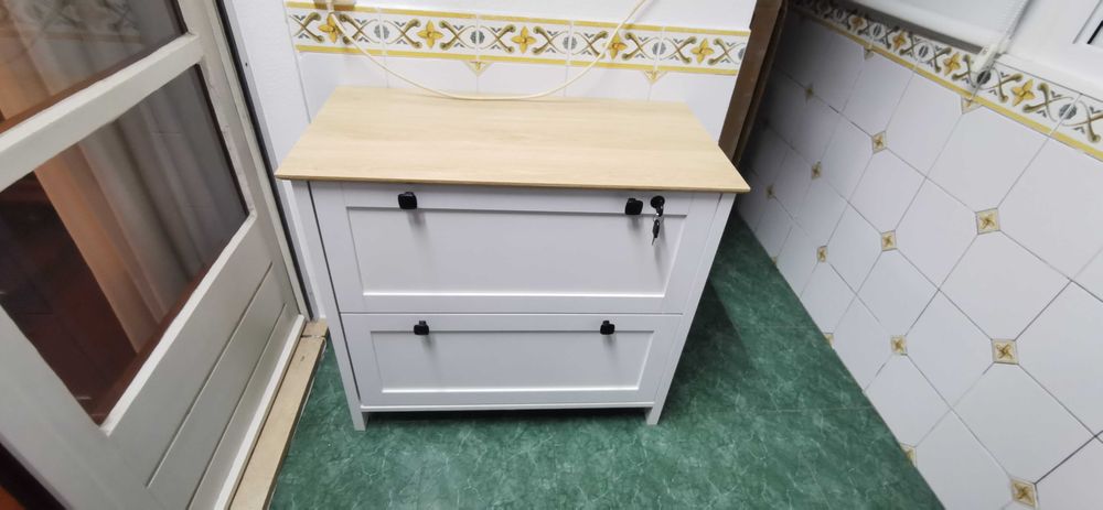 Armário novo acabado de montar