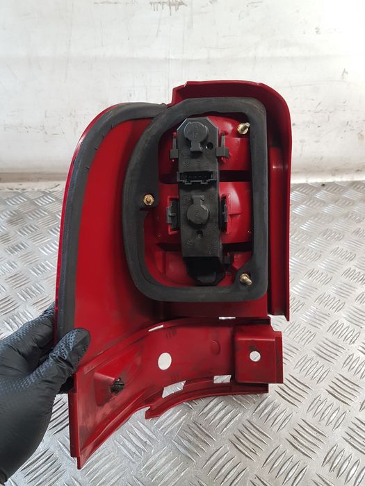 Lampa Prawa Tył 7M3945096F Vw Sharan I Lift 01R- Europa