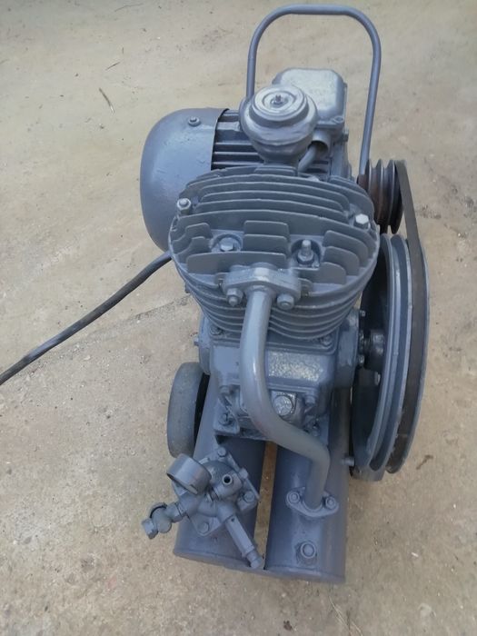 Промышленный компрессор Со 7 б