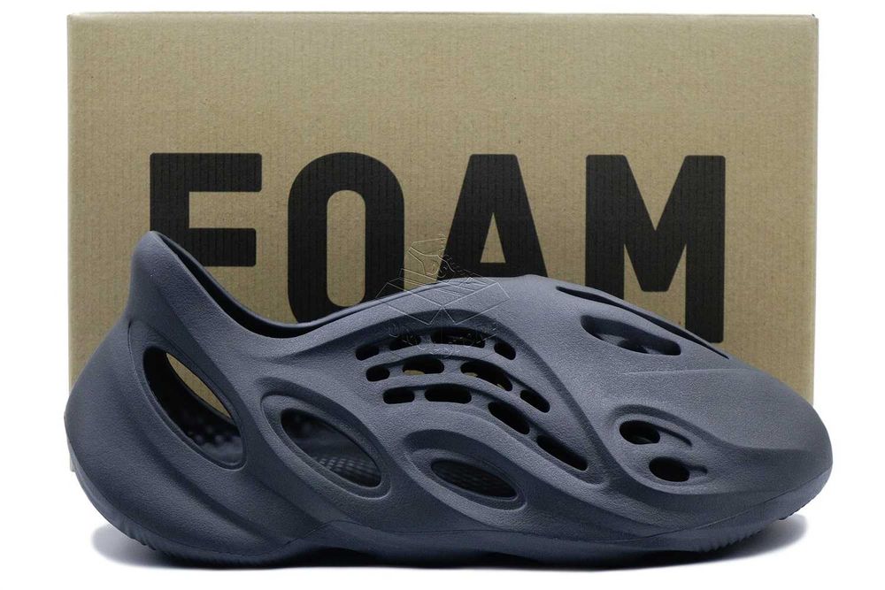 Adidas YEEZY FOAM RUNNER Carbon | IG5349