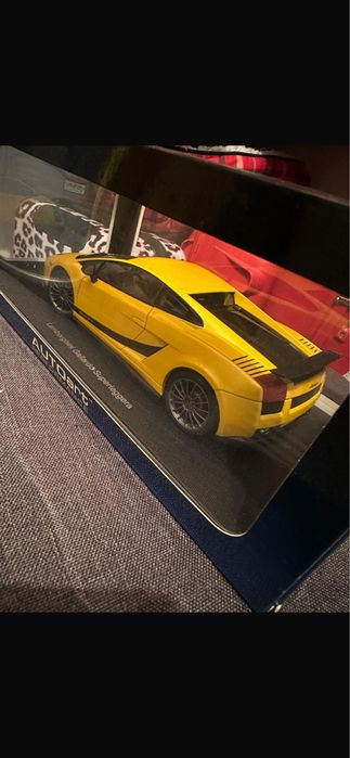 Miniatura 1/18 Lamborghini Gallard Superleggera yellow - AutoArt