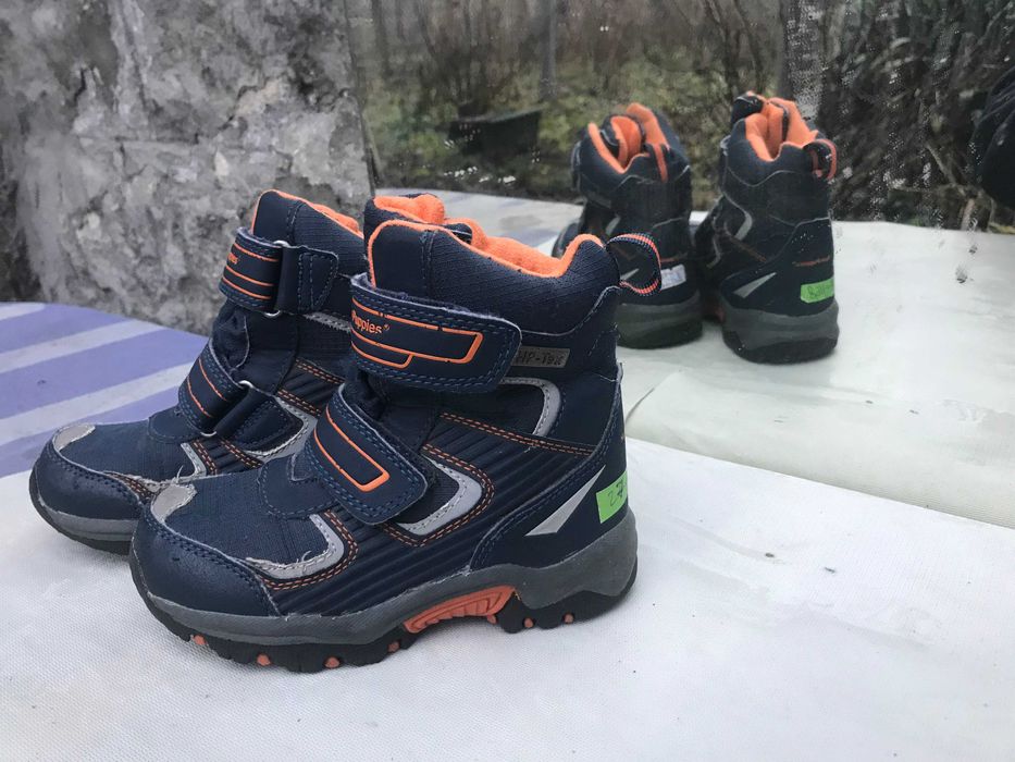 чобітки дитячі фірмові SUPER FIT розмір 27-28 уст 17-17.5см