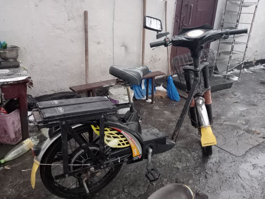 Продам електровелосипед без акумуляторів