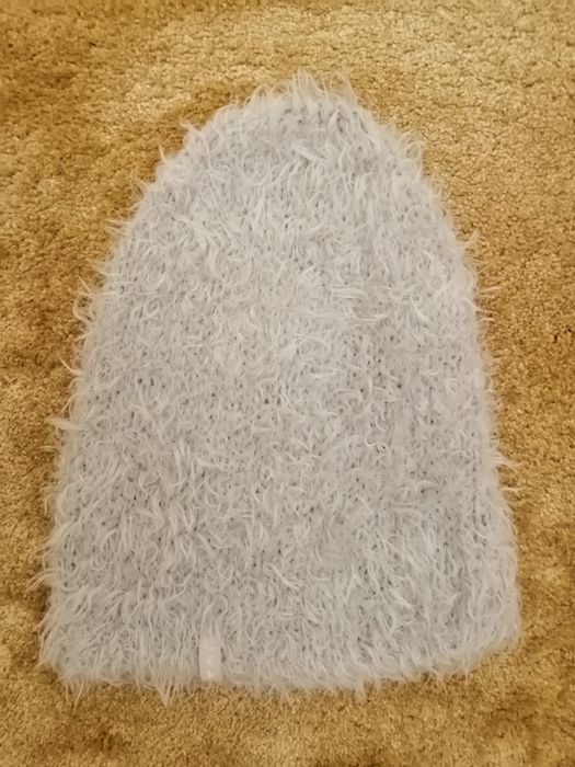 Czapka damska w rozmiarze 38 M