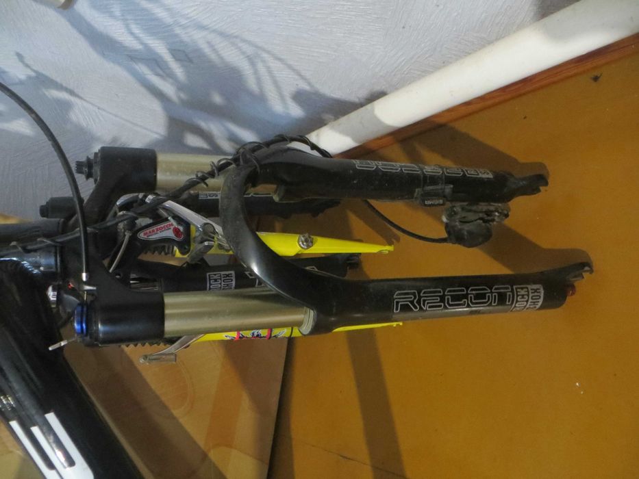 Вилки manitou  Rock Shox sr suntour manitou